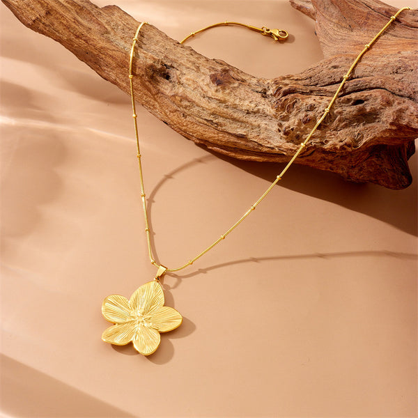 Vintage Flower Necklace